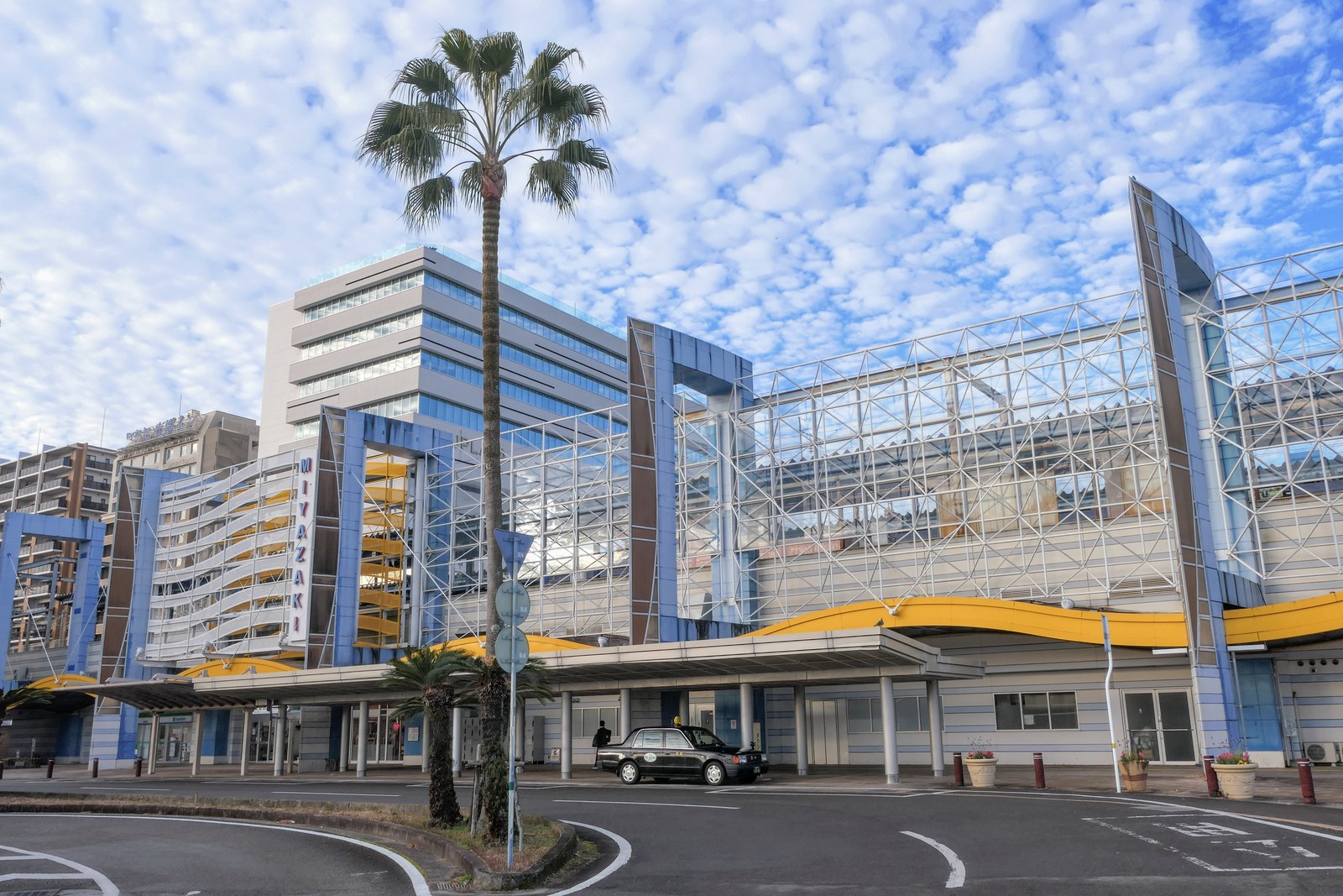 宮崎駅東口