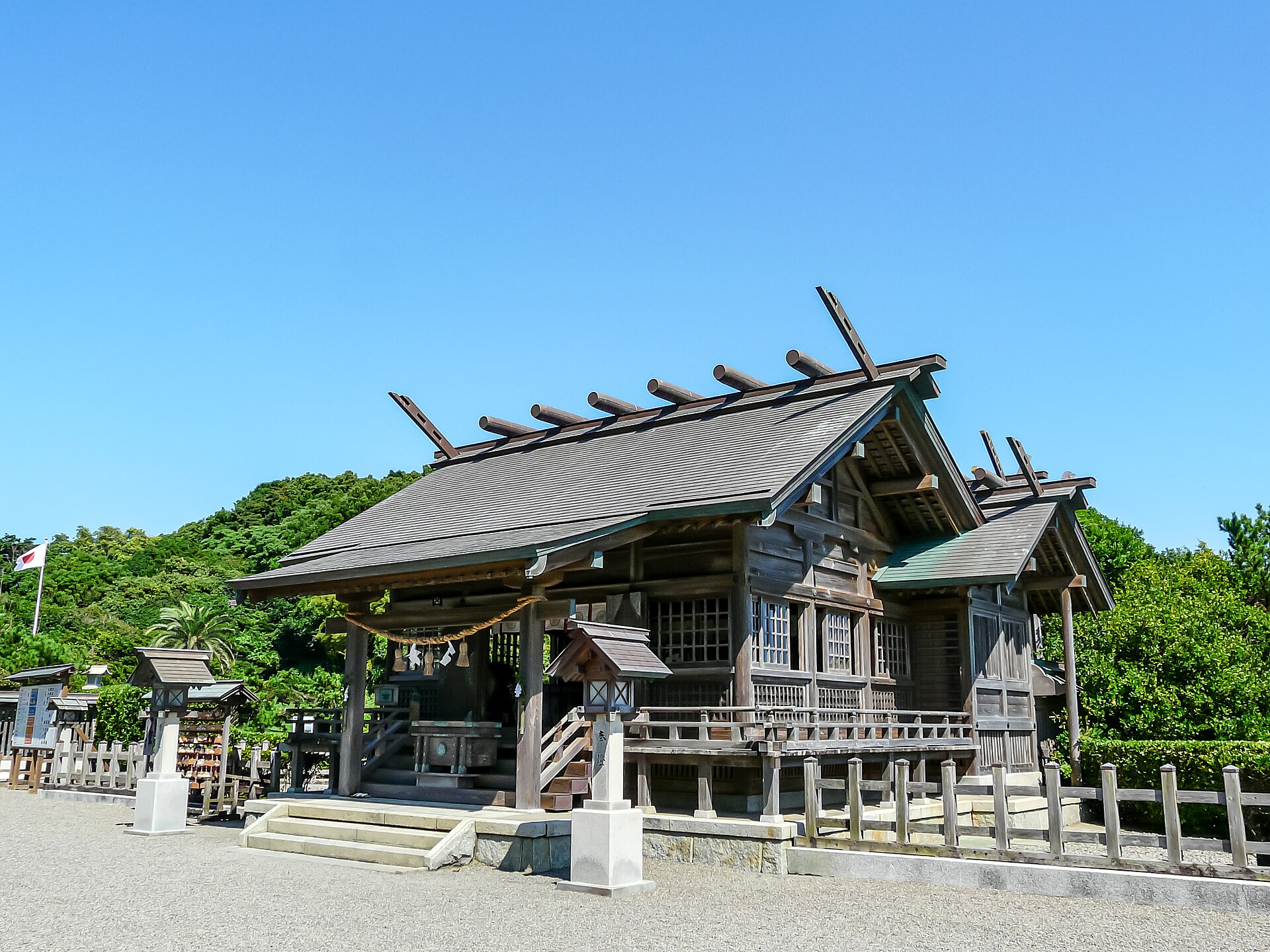 大御神社の社殿