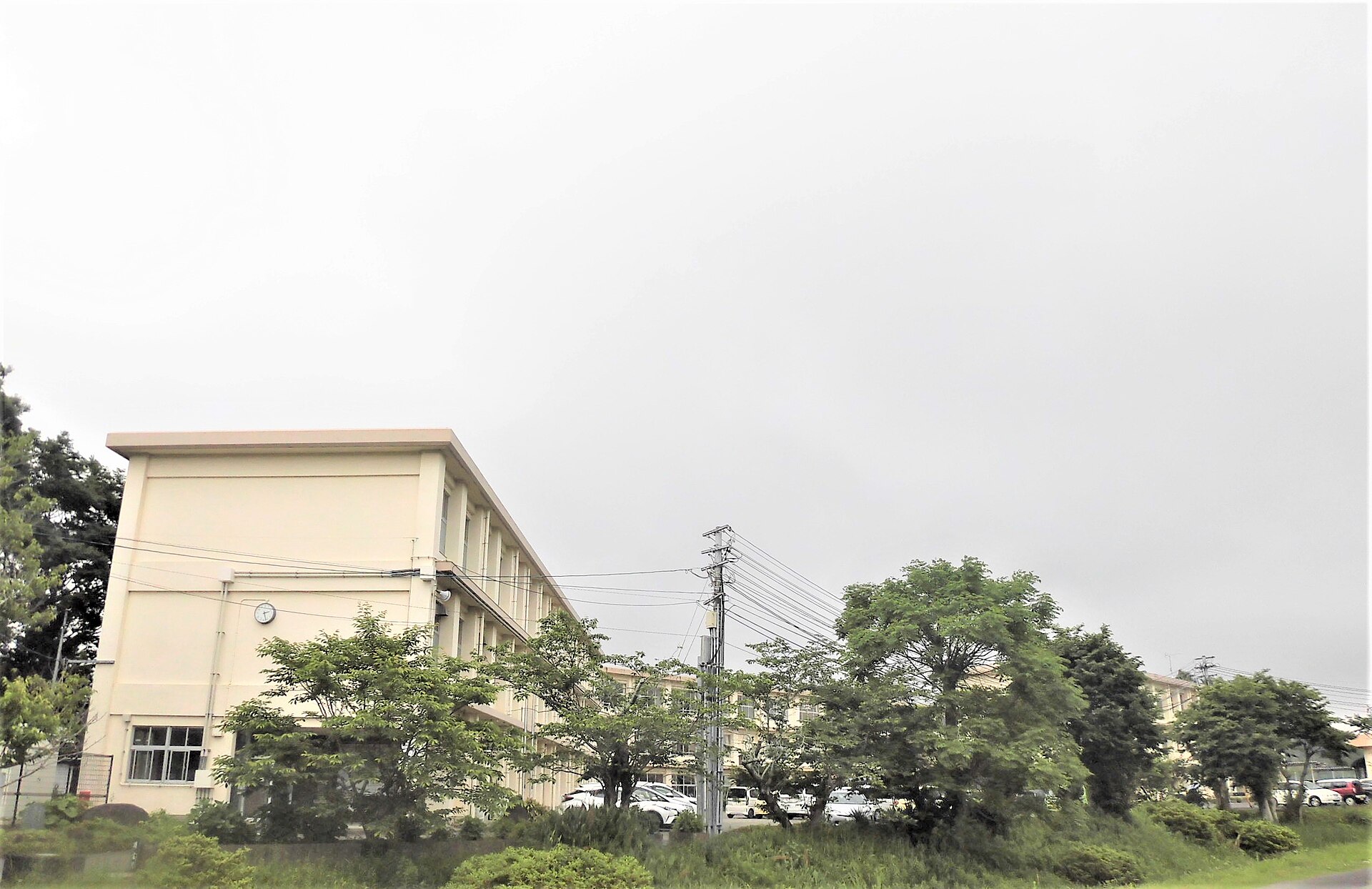 宮崎市立生目中学校