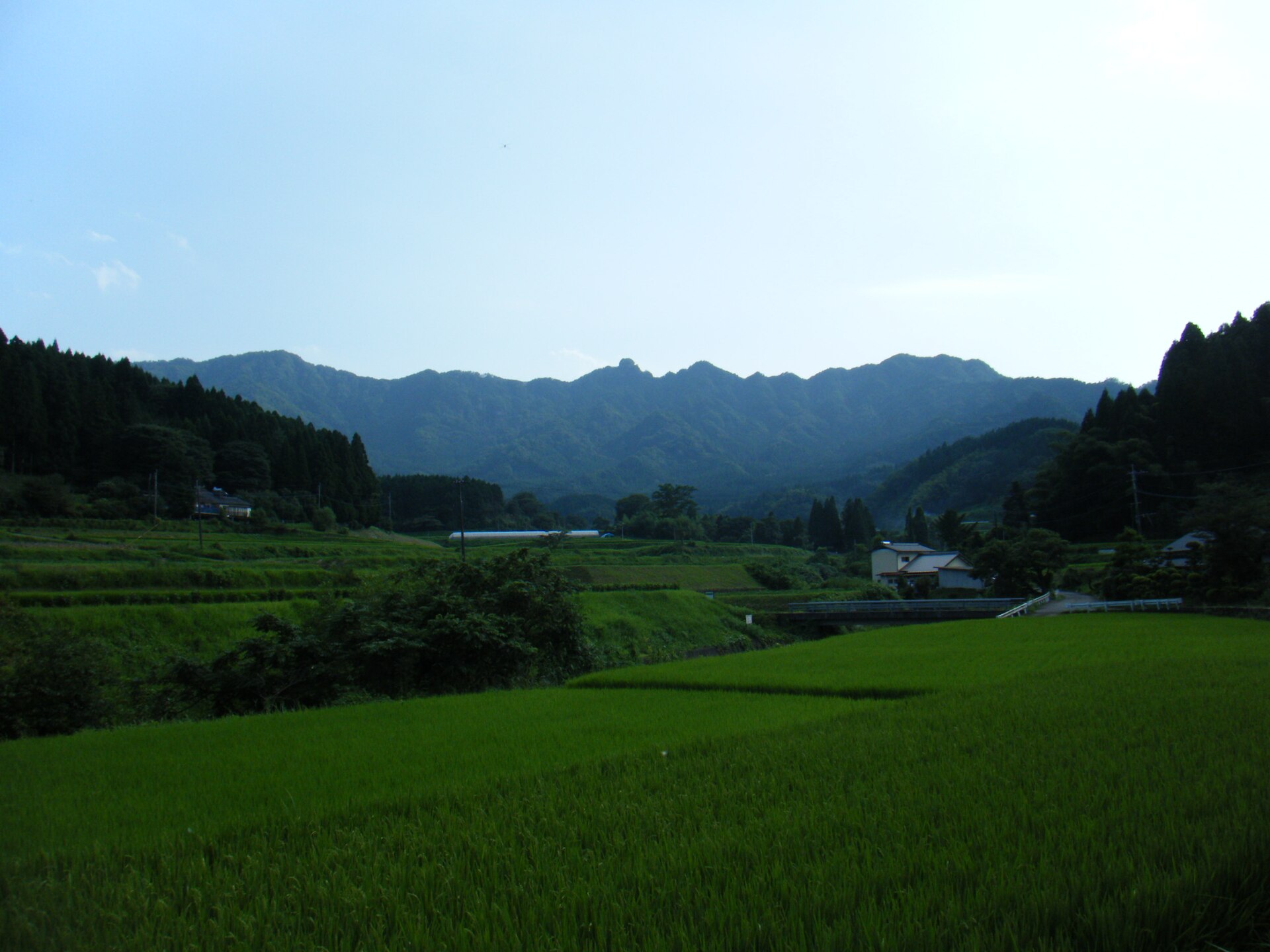 甑岳の山容