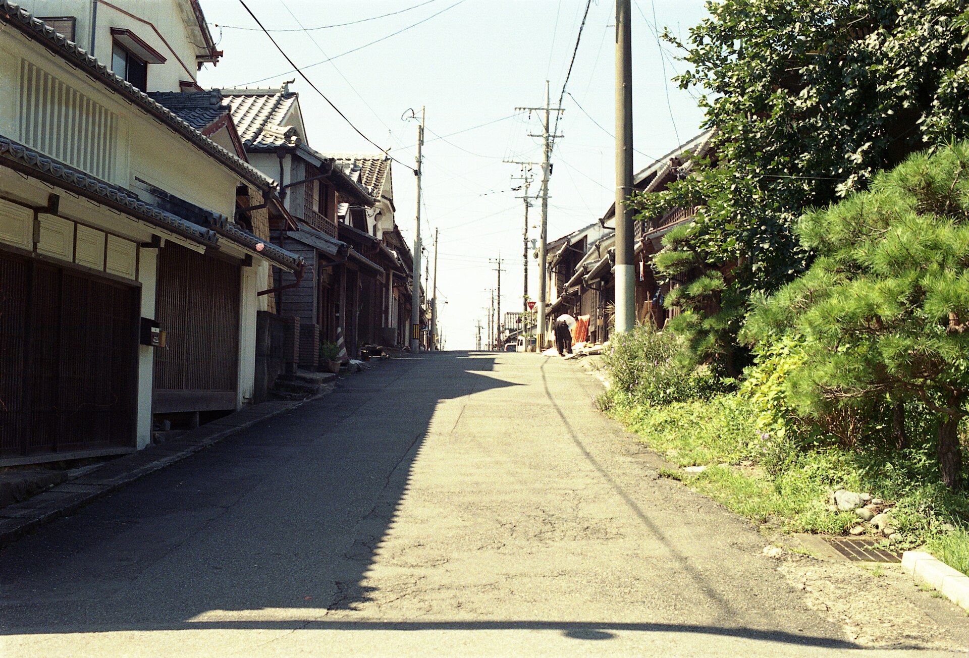 美々津の坂道と昔ながらの家並み