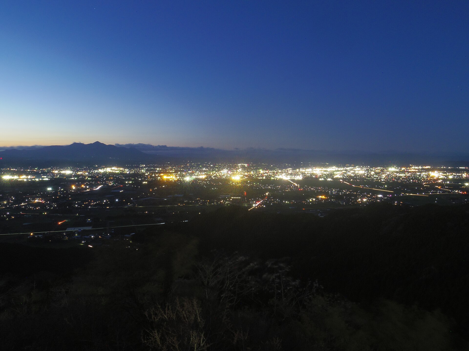 金御岳から見た都城盆地の夜景