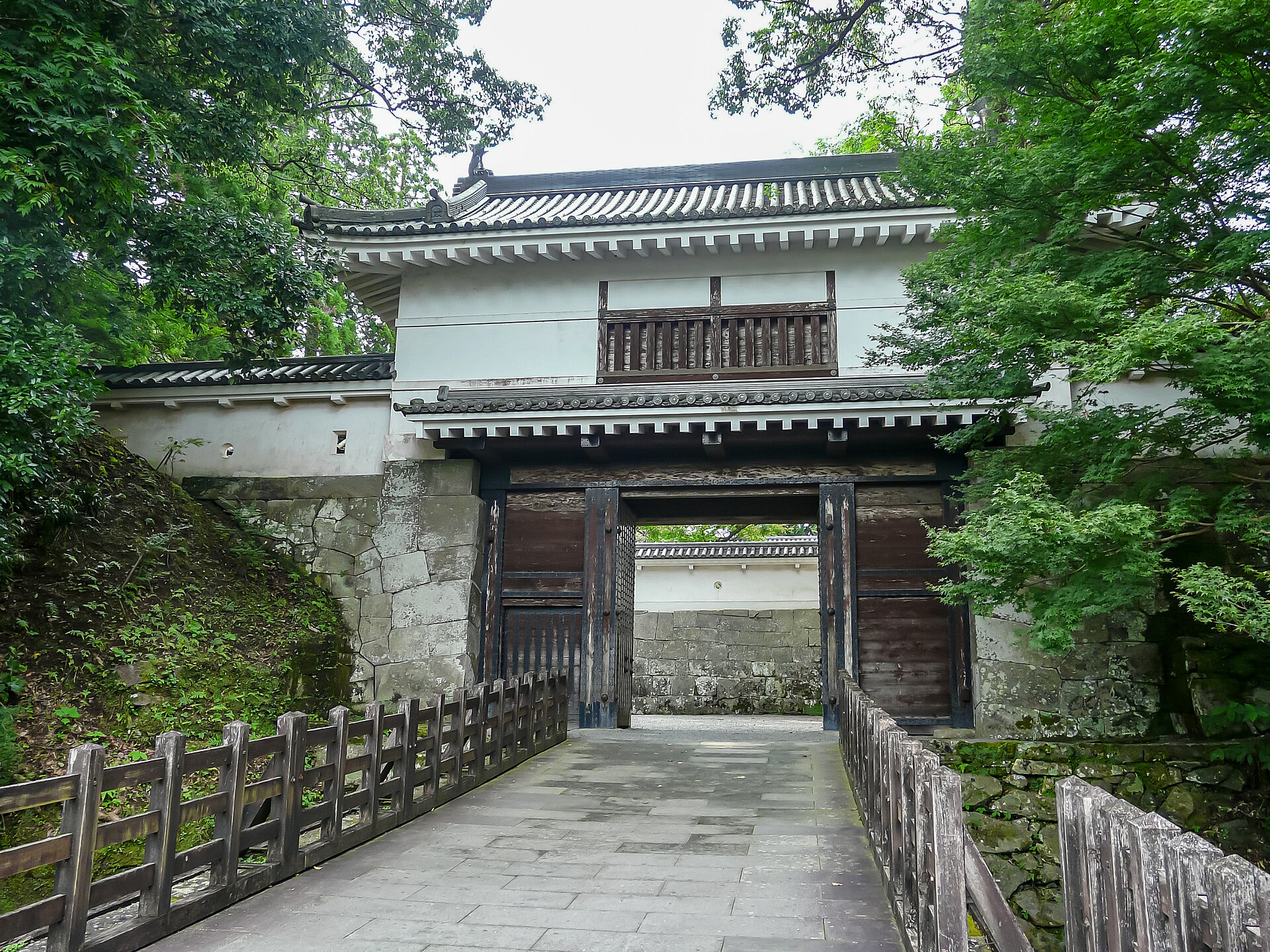 飫肥城の大手門