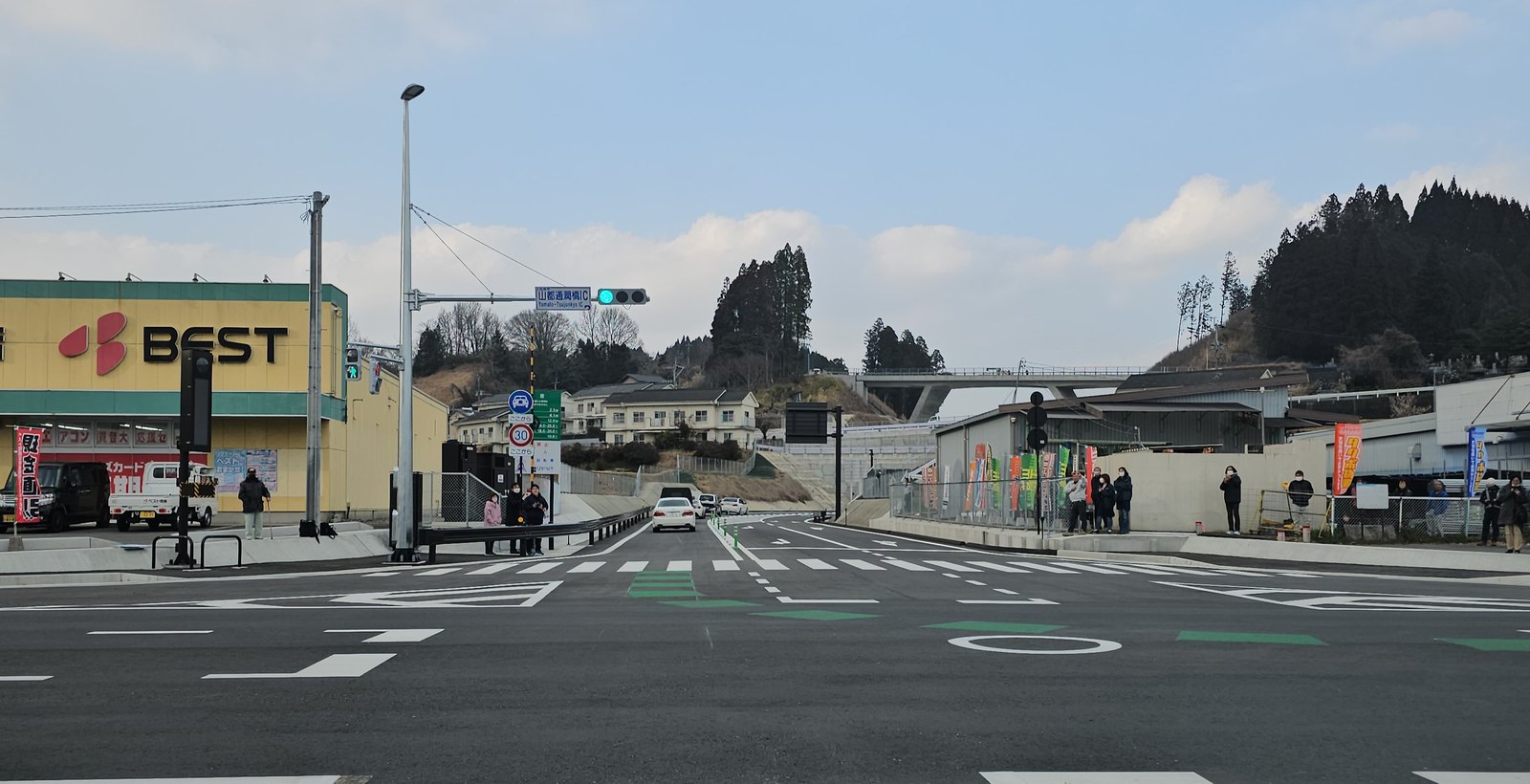 山都通潤橋IC付近