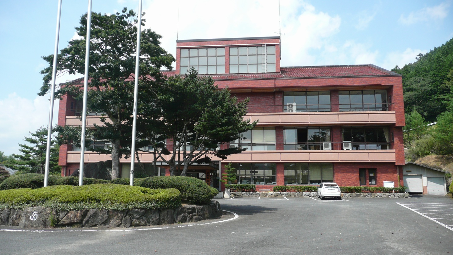 小林市役所須木庁舎(旧須木村役場)